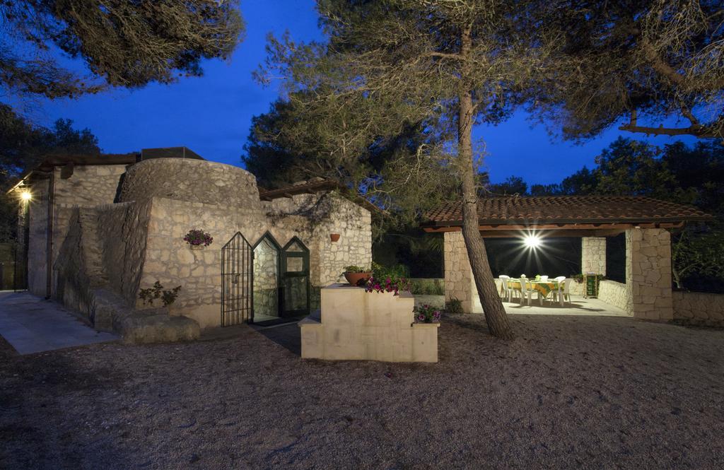 Trullo In The Wood Βίλα Nardò Εξωτερικό φωτογραφία